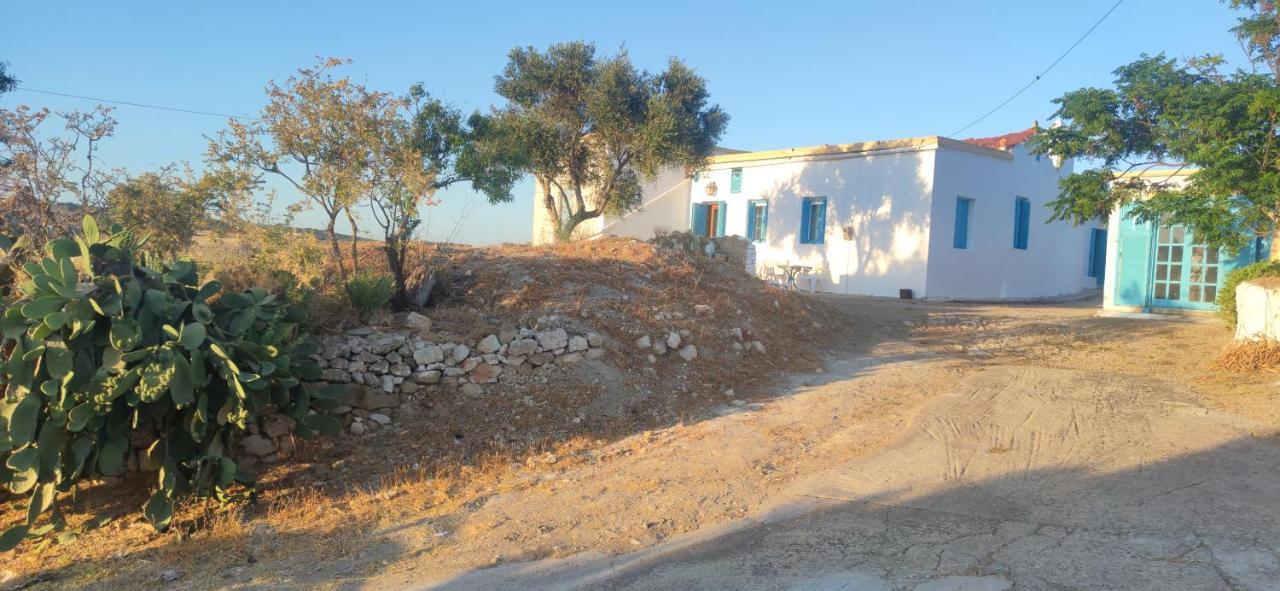 αρχοντικό αττικ - Attik Mansion * Livadi (Kythira)